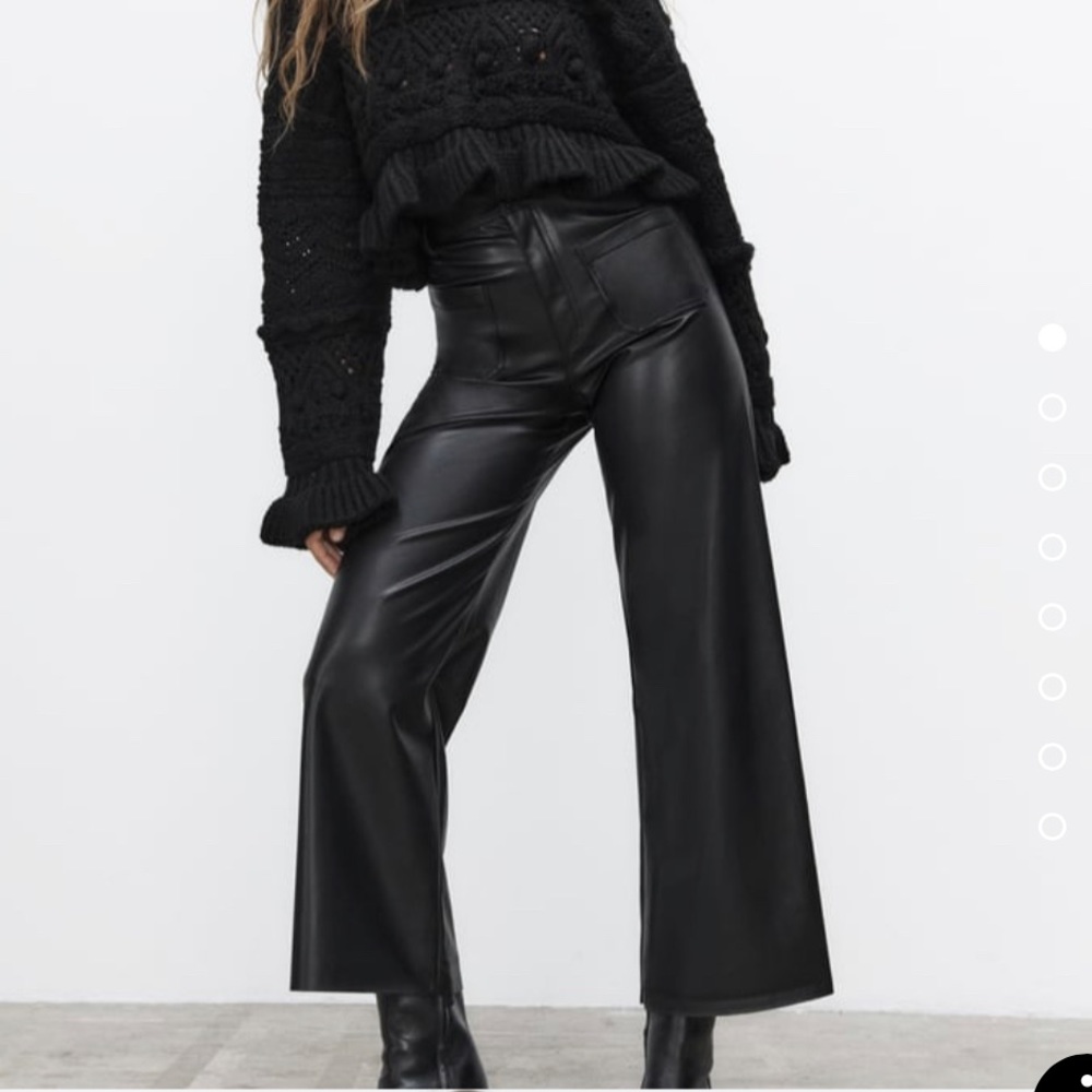 Zara faux leather marine pants. 🔥